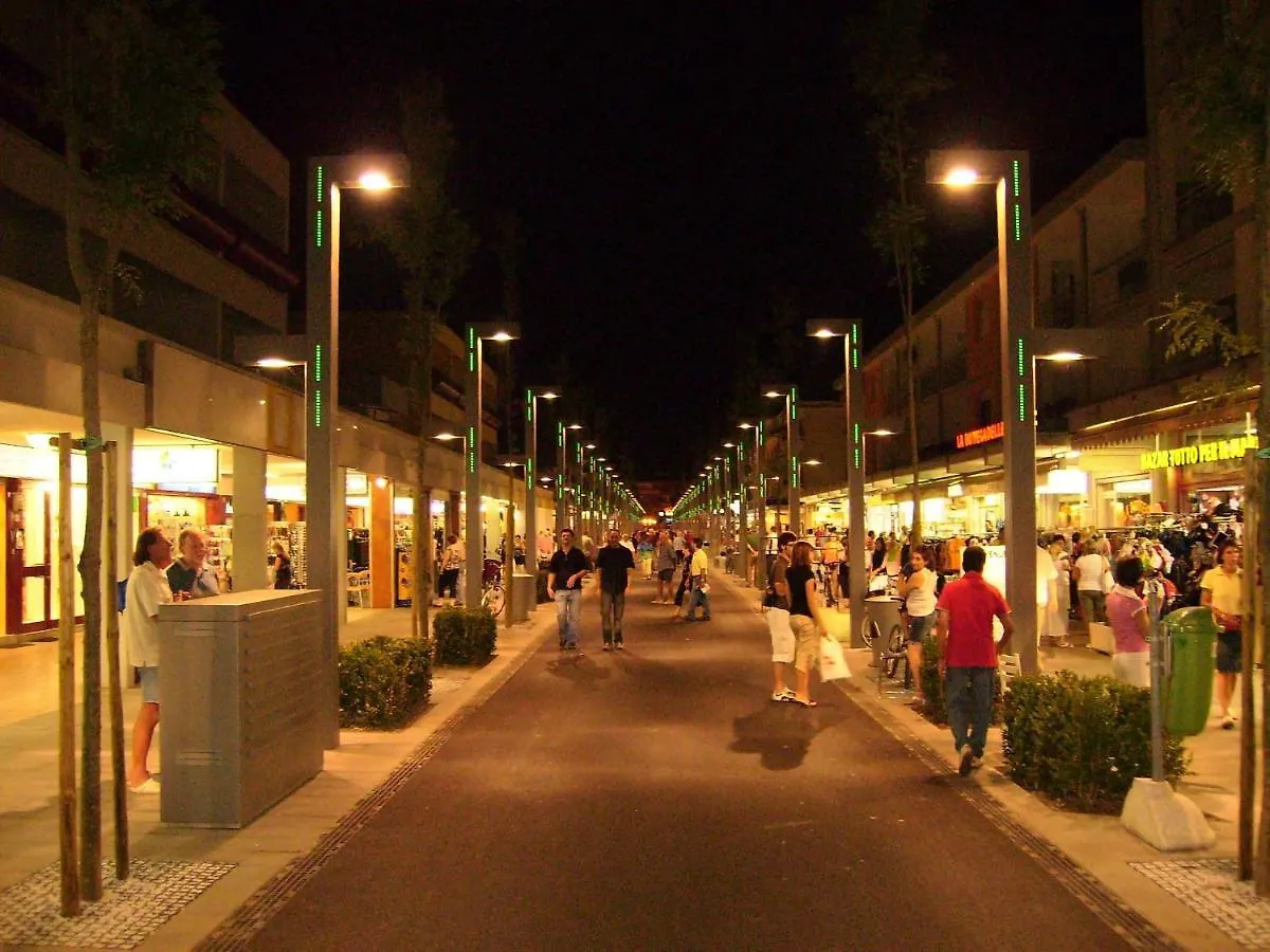 Apartment In Excellent Position Parking And Beach Place Bibione