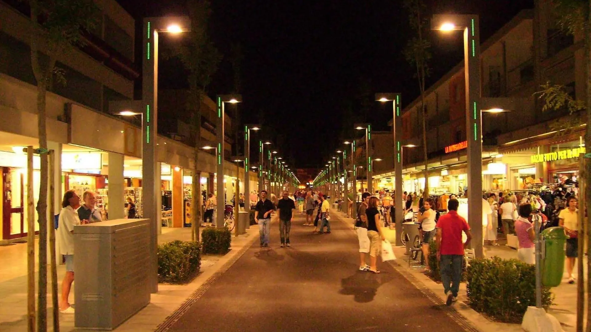 Apartment In Excellent Position Parking And Beach Place Bibione